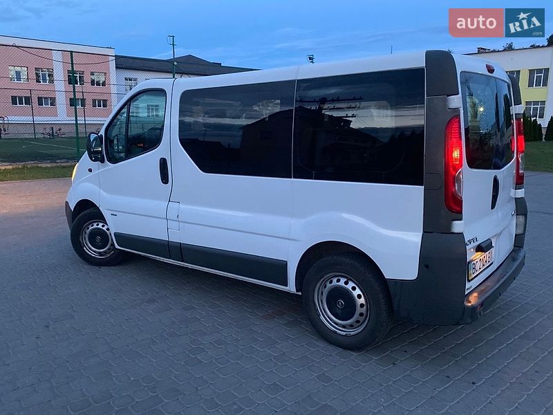 Фото Opel Vivaro з оголошення AUTO.RIA