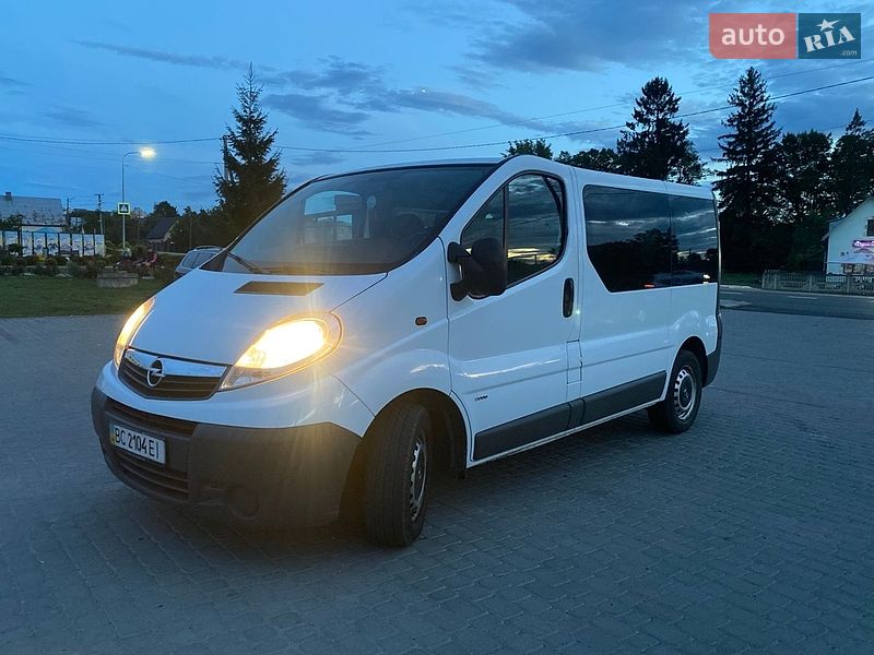 Фото Opel Vivaro з оголошення AUTO.RIA