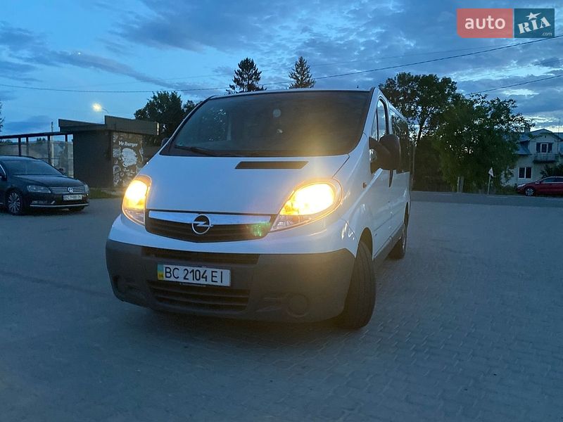 Фото Opel Vivaro з оголошення AUTO.RIA