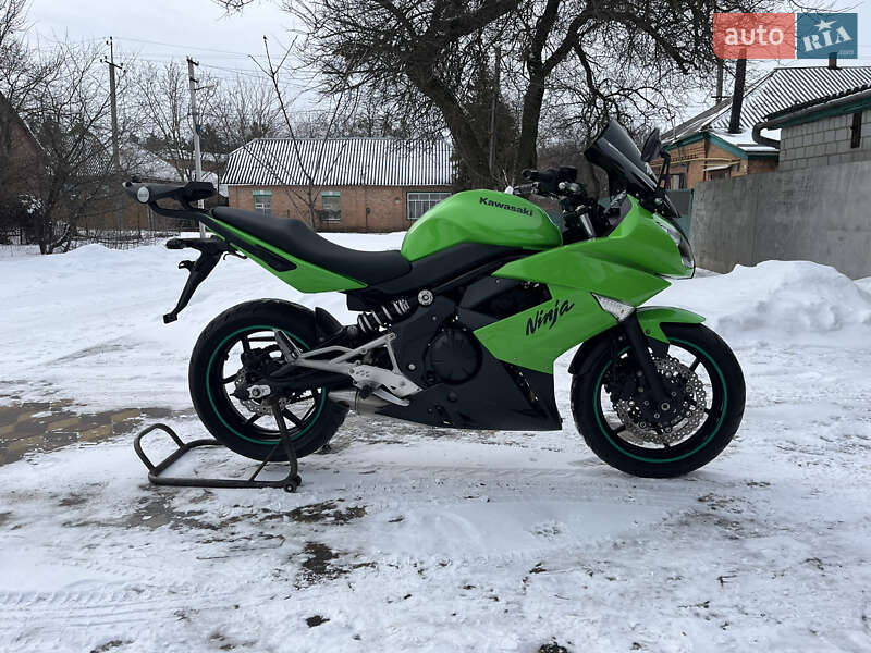 Фото Kawasaki Ninja 400R з оголошення AUTO.RIA