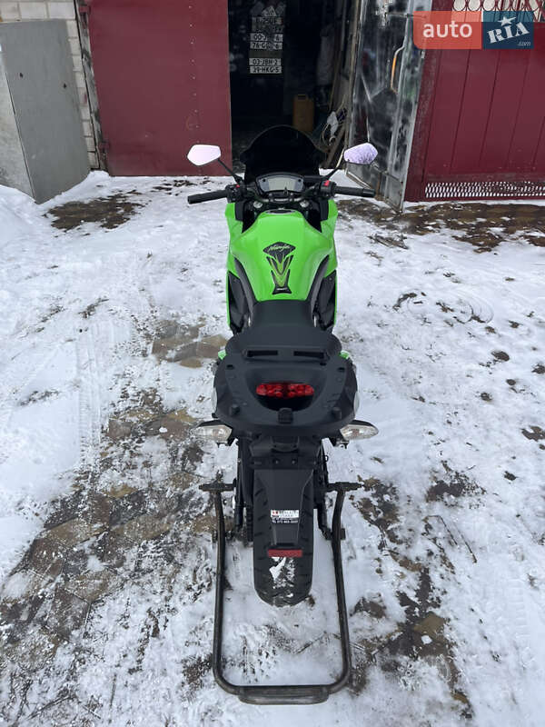 Фото Kawasaki Ninja 400R з оголошення AUTO.RIA