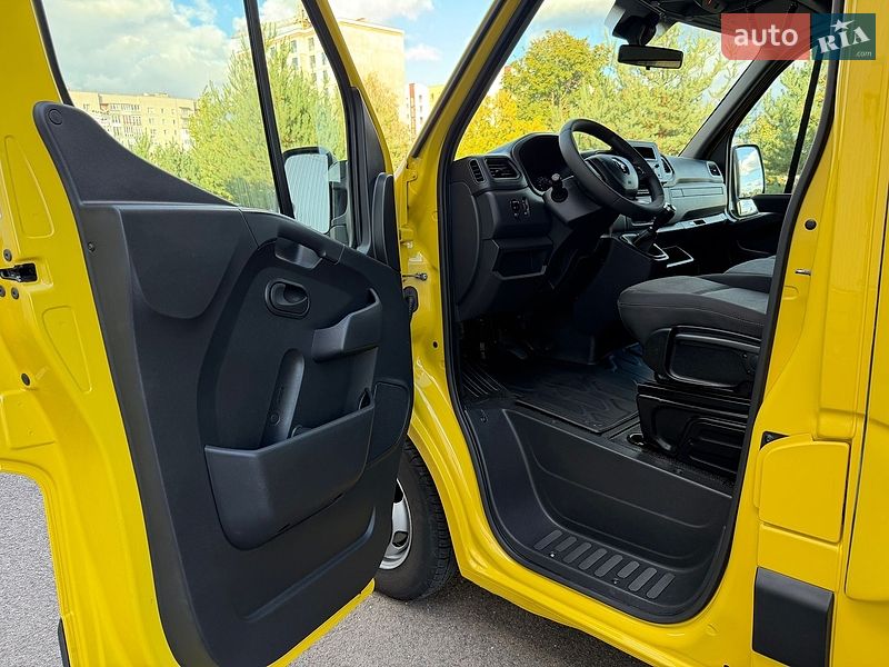 Фото Renault Master з оголошення AUTO.RIA