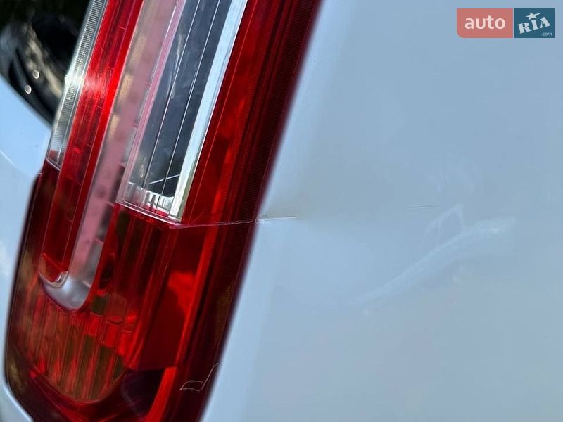 Фото Ford C-Max з оголошення AUTO.RIA