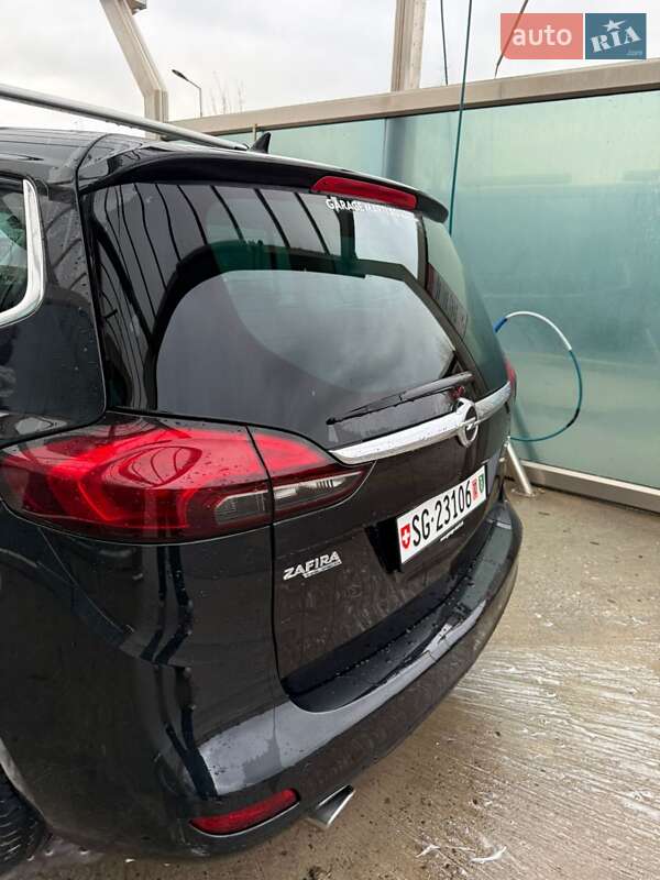 Фото Opel Zafira Tourer з оголошення AUTO.RIA