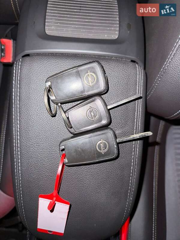 Фото Opel Zafira Tourer з оголошення AUTO.RIA
