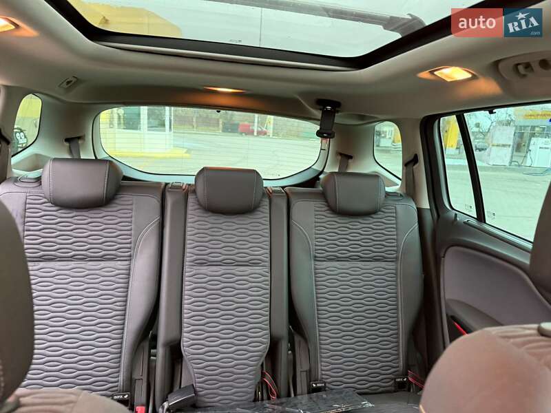 Фото Opel Zafira Tourer з оголошення AUTO.RIA