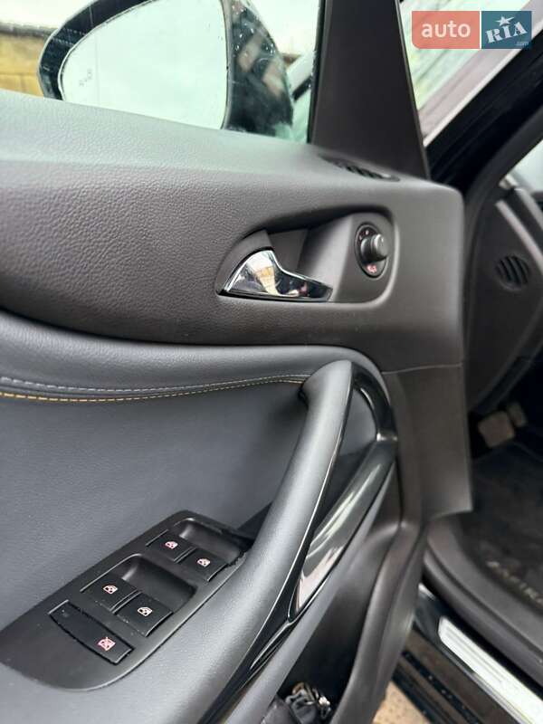 Фото Opel Zafira Tourer з оголошення AUTO.RIA