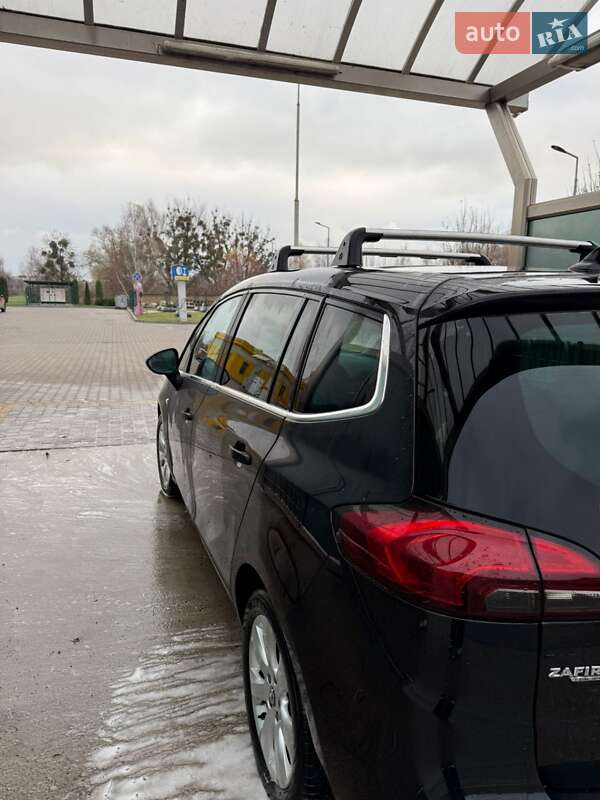 Фото Opel Zafira Tourer з оголошення AUTO.RIA