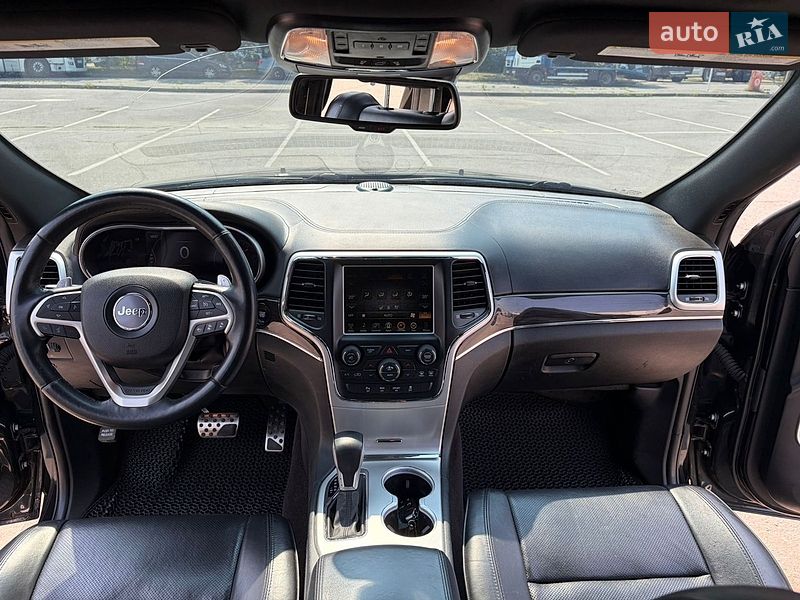 Фото Jeep Grand Cherokee з оголошення AUTO.RIA