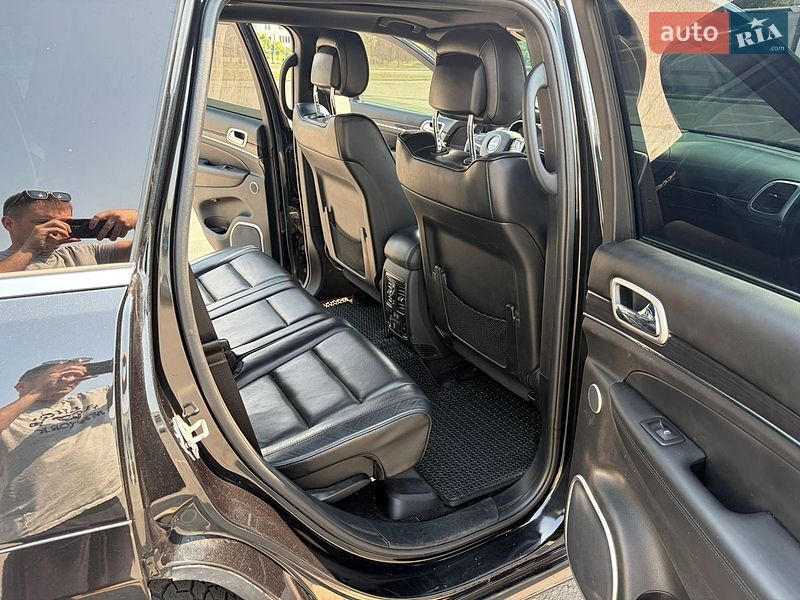 Фото Jeep Grand Cherokee з оголошення AUTO.RIA