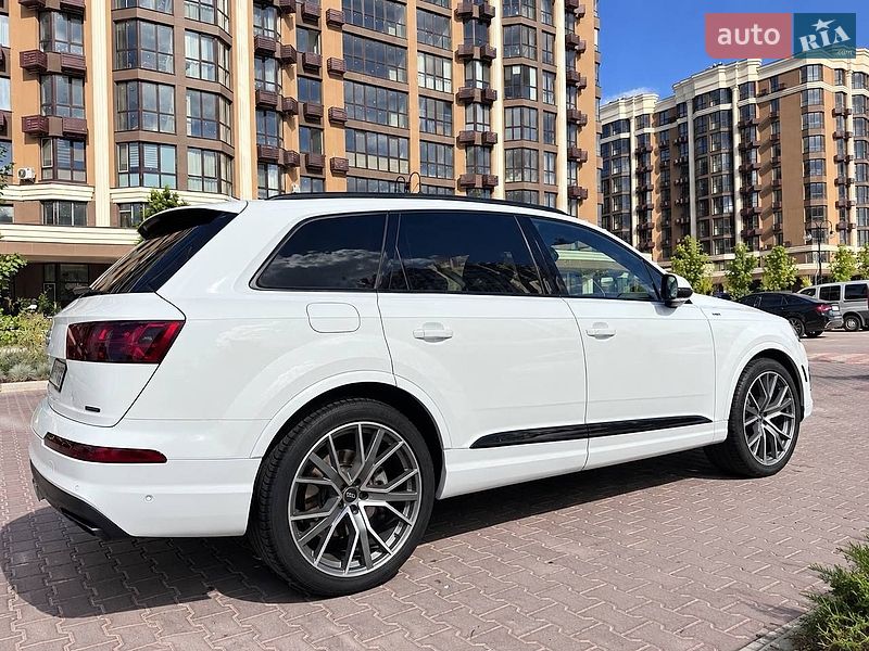 Фото Audi Q7 з оголошення AUTO.RIA