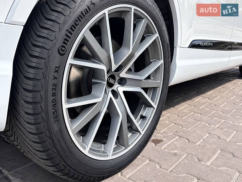 Фото Audi Q7 з оголошення AUTO.RIA