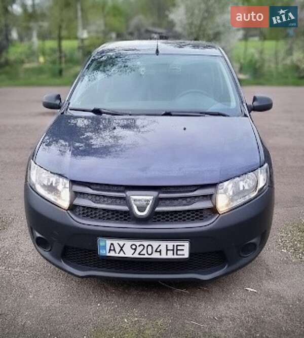 Фото Dacia Sandero з оголошення AUTO.RIA