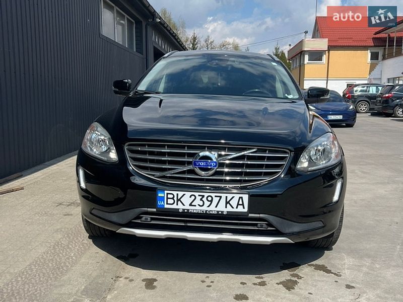 Фото Volvo XC60 з оголошення AUTO.RIA