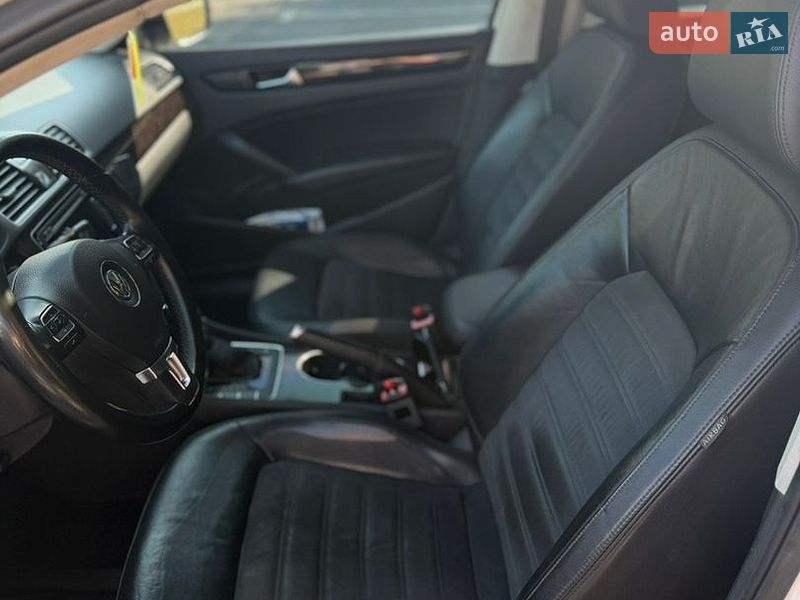 Фото Volkswagen Passat з оголошення AUTO.RIA
