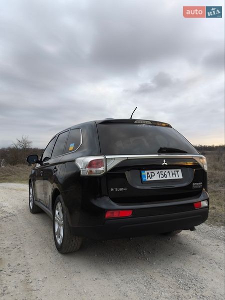 Фото Mitsubishi Outlander з оголошення AUTO.RIA