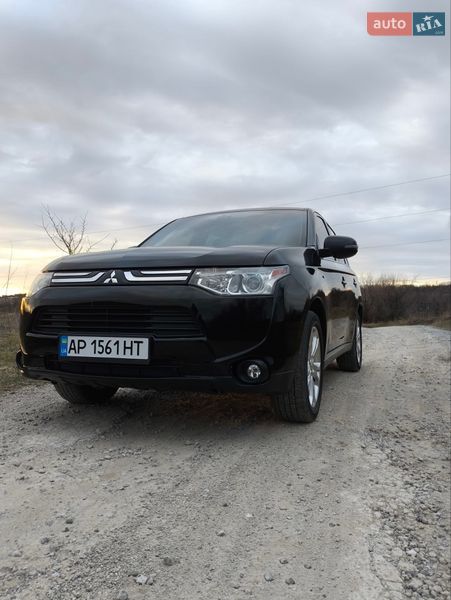 Фото Mitsubishi Outlander з оголошення AUTO.RIA