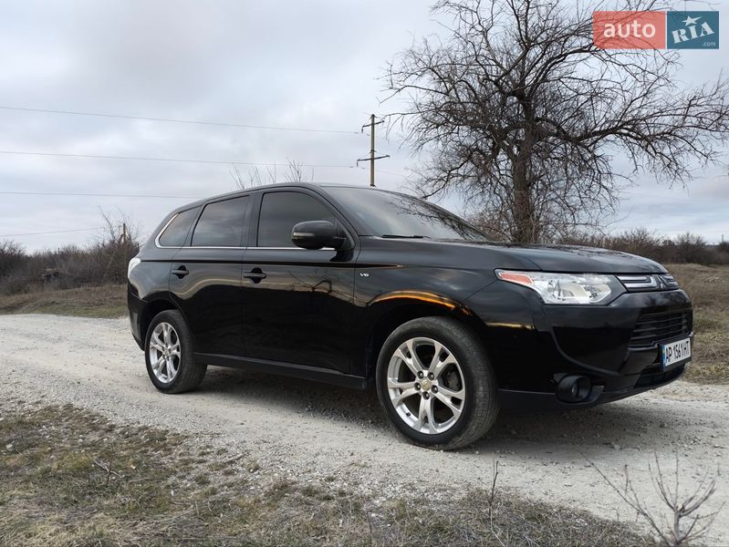 Фото Mitsubishi Outlander з оголошення AUTO.RIA