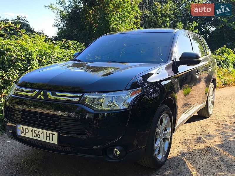 Фото Mitsubishi Outlander з оголошення AUTO.RIA