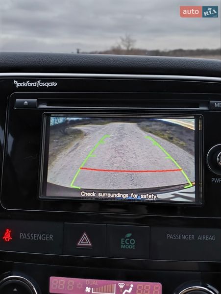 Фото Mitsubishi Outlander з оголошення AUTO.RIA