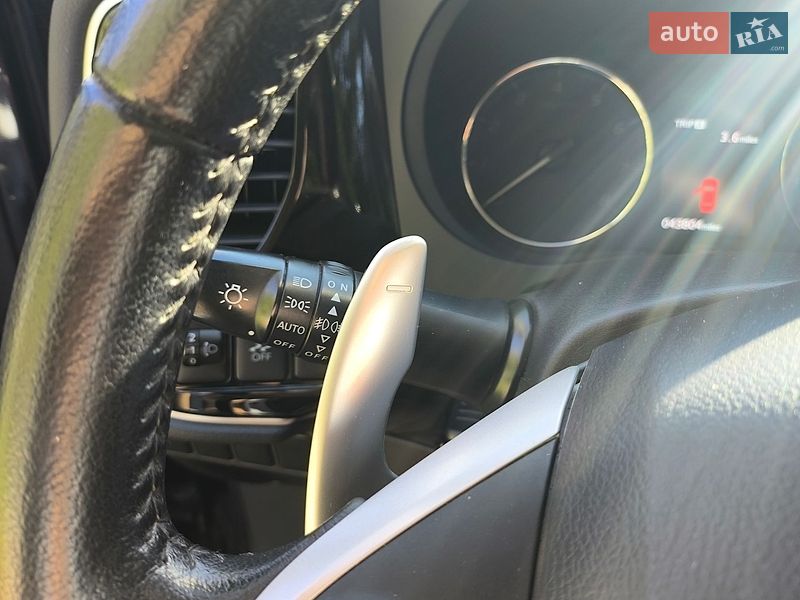 Фото Mitsubishi Outlander з оголошення AUTO.RIA
