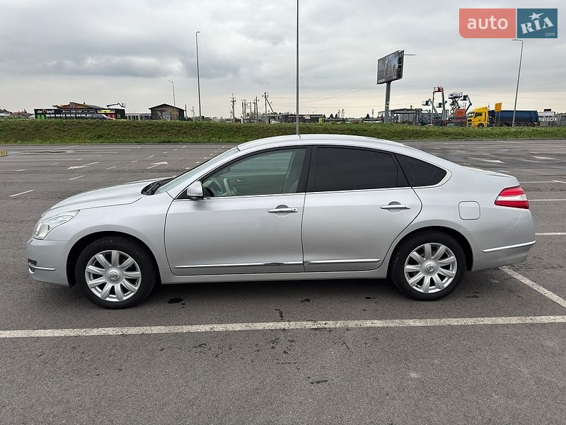 Фото Nissan Teana з оголошення AUTO.RIA