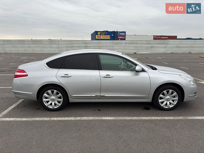 Фото Nissan Teana з оголошення AUTO.RIA