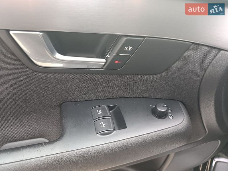 Фото Audi A4 з оголошення AUTO.RIA