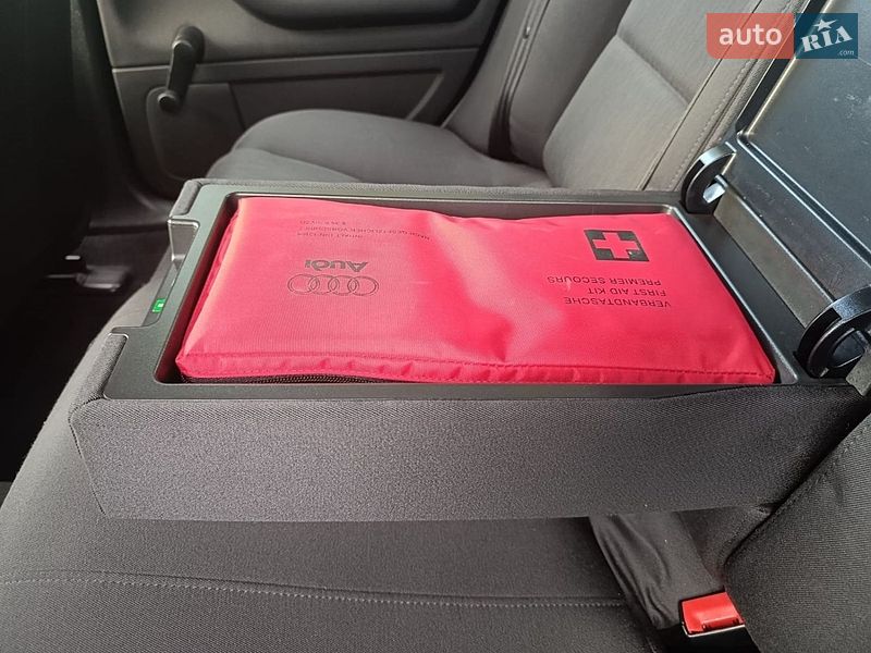 Фото Audi A4 з оголошення AUTO.RIA