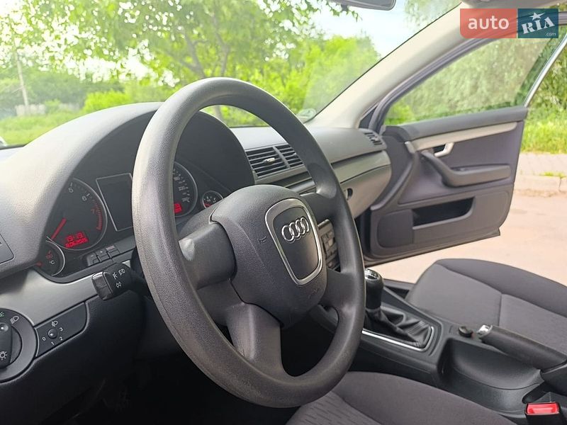 Фото Audi A4 з оголошення AUTO.RIA
