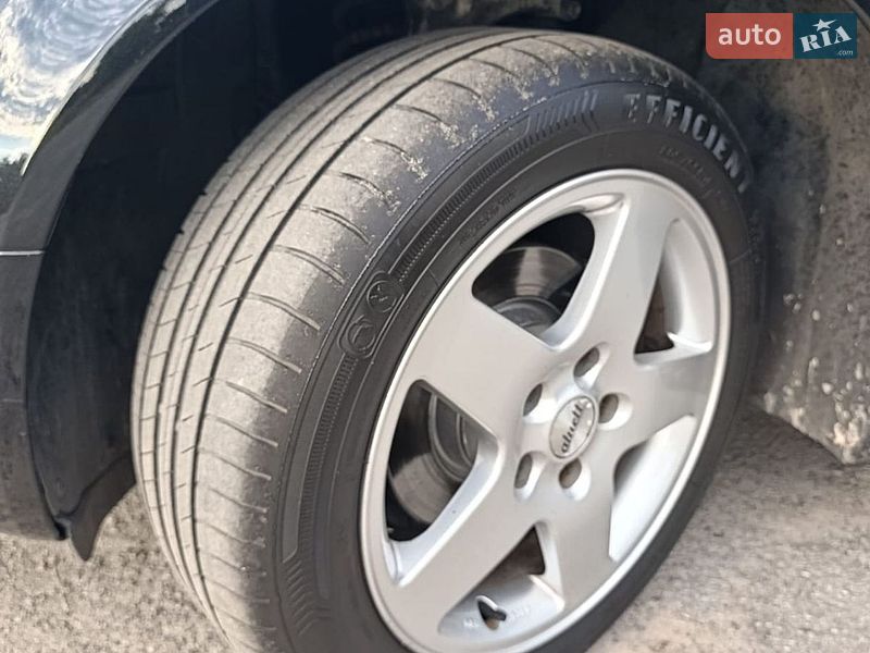 Фото Audi A4 з оголошення AUTO.RIA