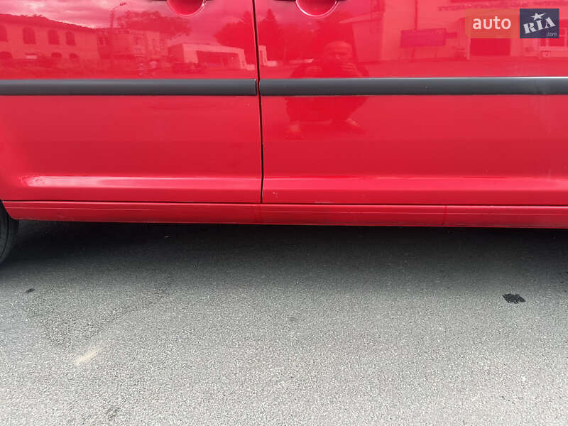 Фото Volkswagen Caddy з оголошення AUTO.RIA