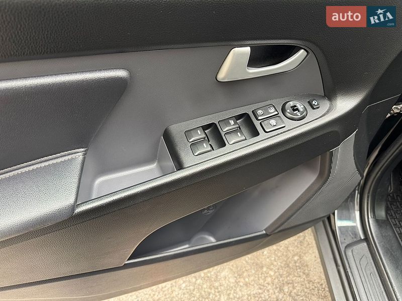 Фото Kia Sportage з оголошення AUTO.RIA