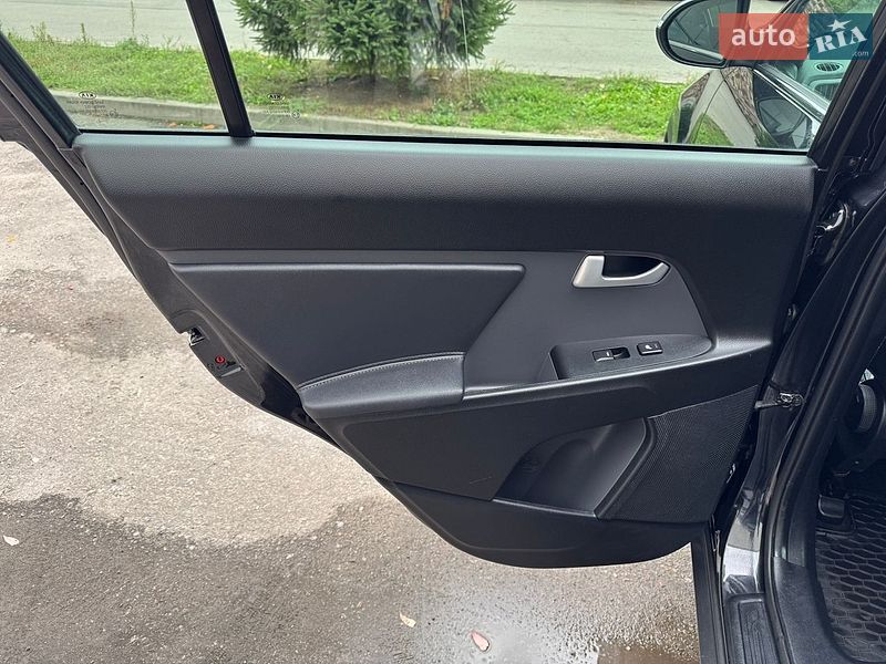 Фото Kia Sportage з оголошення AUTO.RIA