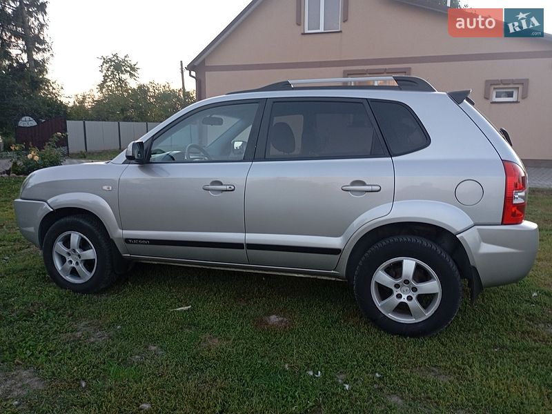 Фото Hyundai Tucson з оголошення AUTO.RIA