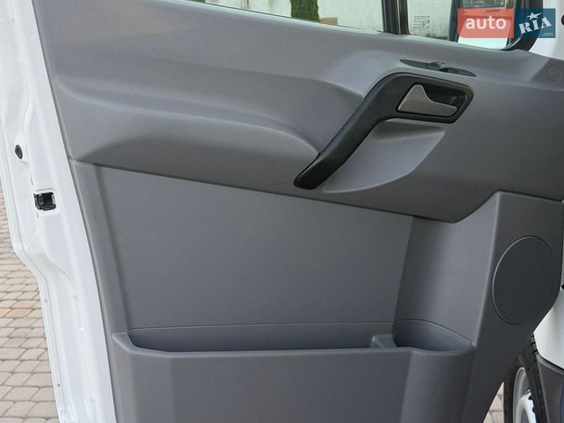 Фото Volkswagen Crafter з оголошення AUTO.RIA