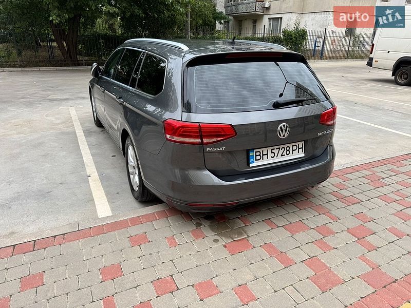 Фото Volkswagen Passat з оголошення AUTO.RIA