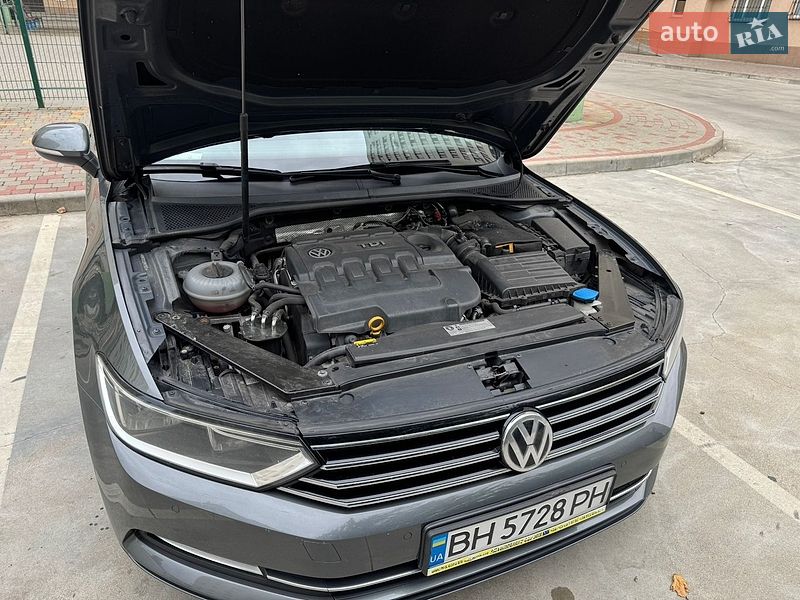 Фото Volkswagen Passat з оголошення AUTO.RIA