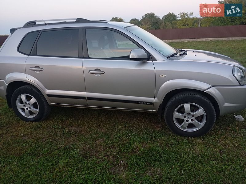 Фото Hyundai Tucson з оголошення AUTO.RIA