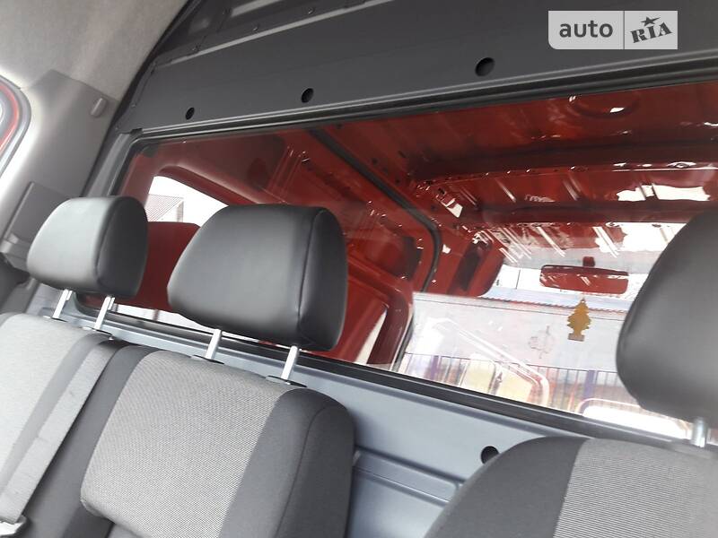 Фото Volkswagen Crafter з оголошення AUTO.RIA