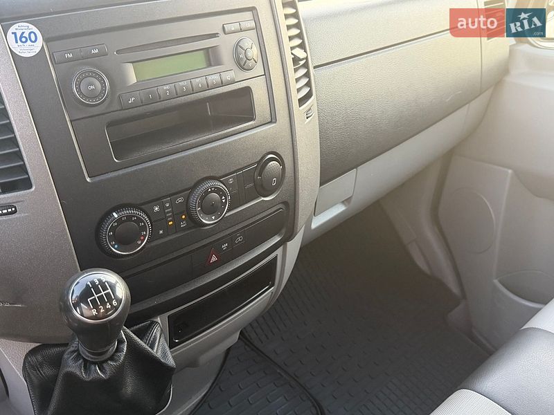 Фото Volkswagen Crafter з оголошення AUTO.RIA