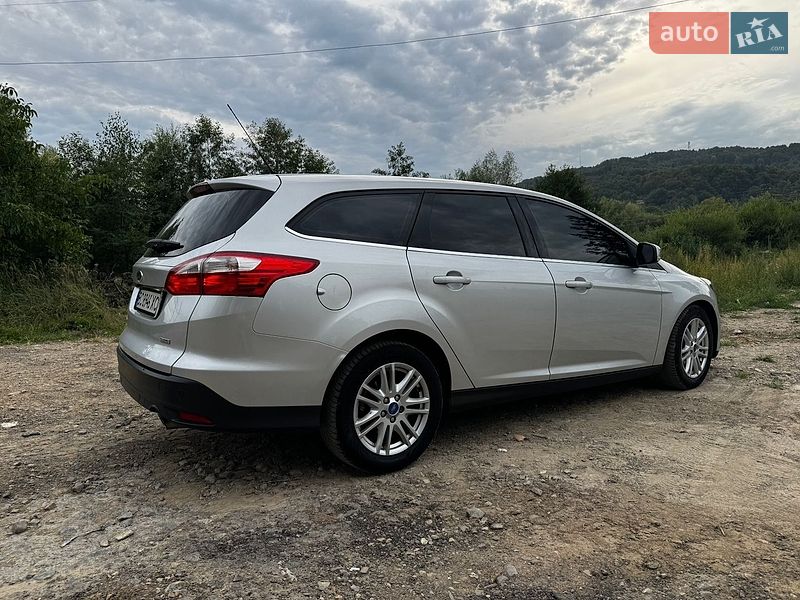 Фото Ford Focus з оголошення AUTO.RIA