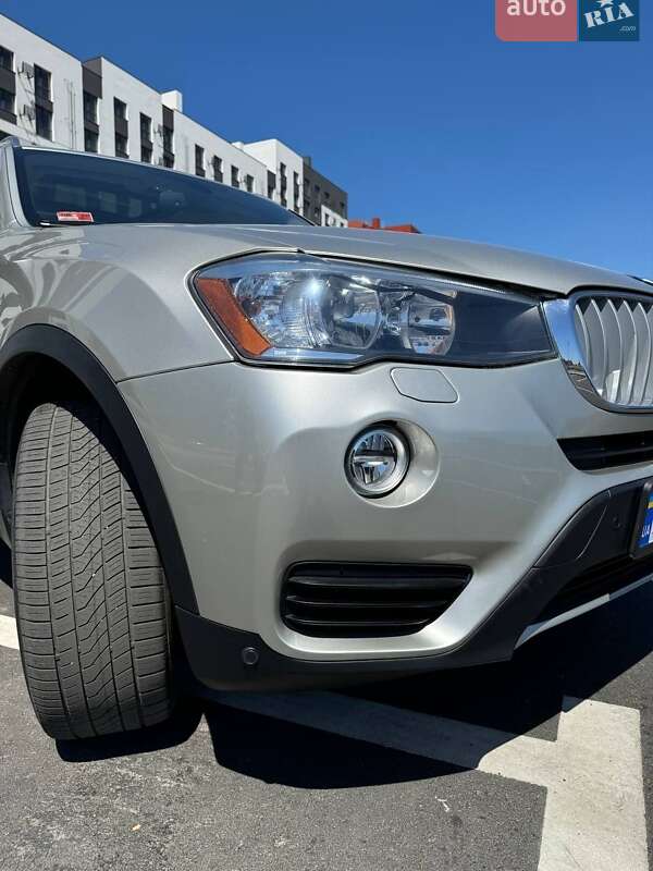 Фото BMW X3 з оголошення AUTO.RIA