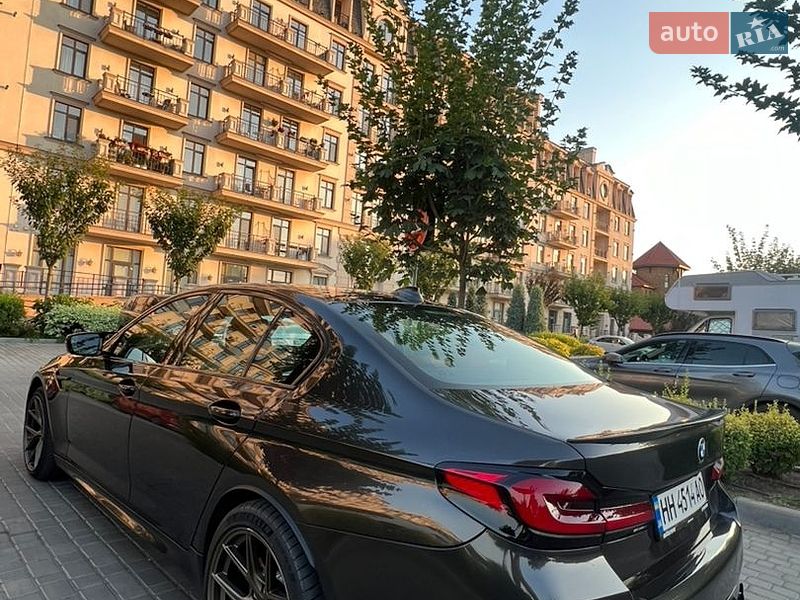 Фото BMW 5 Series з оголошення AUTO.RIA