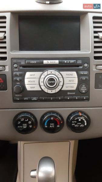 Фото Nissan TIIDA з оголошення AUTO.RIA