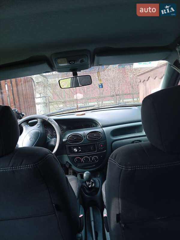 Фото Renault Megane з оголошення AUTO.RIA