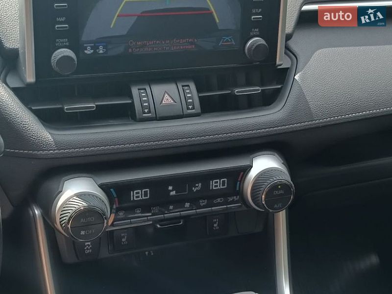 Фото Toyota RAV4 з оголошення AUTO.RIA
