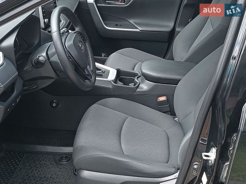 Фото Toyota RAV4 з оголошення AUTO.RIA