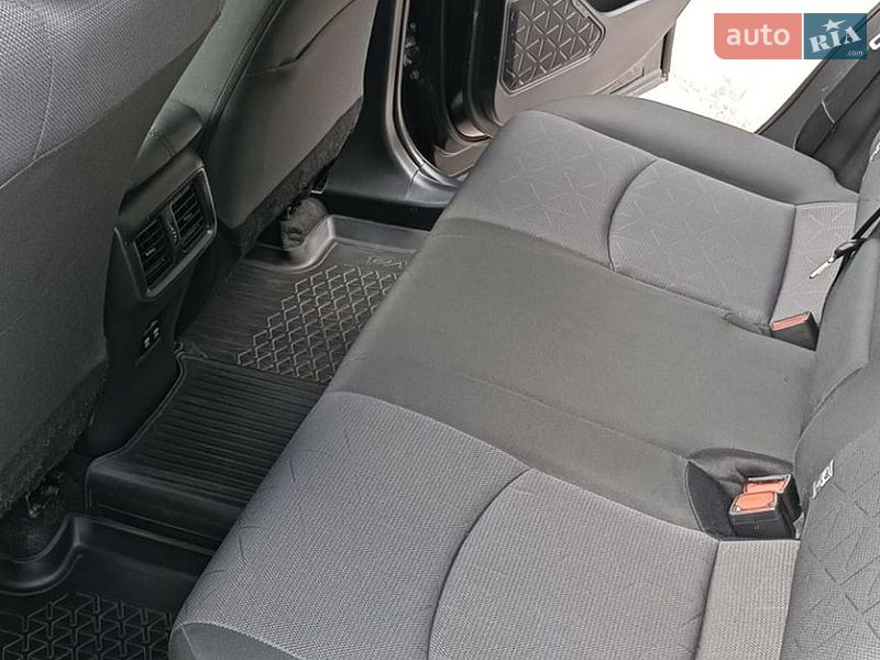 Фото Toyota RAV4 з оголошення AUTO.RIA