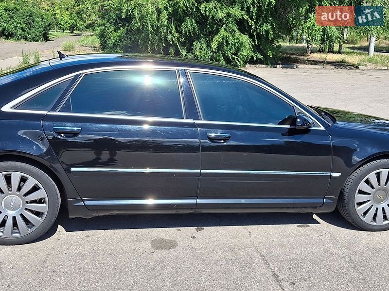 Фото Audi A8 з оголошення AUTO.RIA